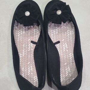 Time and Tru Black Flats with Floral Detail